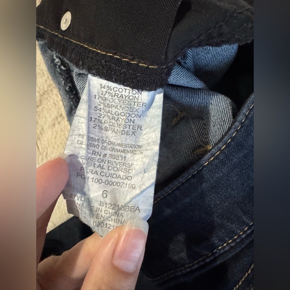 Democracy Ab Solution itty bitty bootcut jeans. Size 6 - Picture 6 of 9